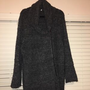 Jesse James Decker Sweater